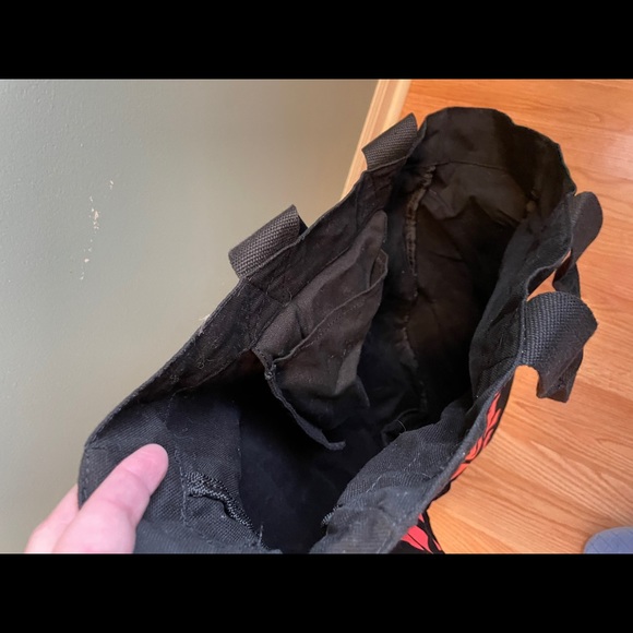 Victoria Secret bag - Picture 3 of 3